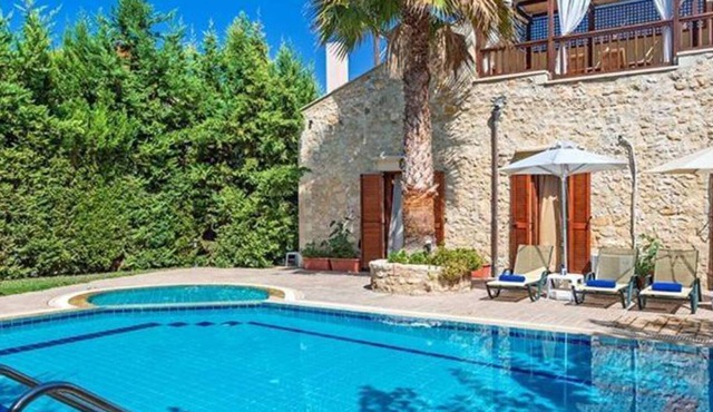 BH335 - B - Villa Rethymno