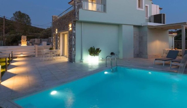 BH862 - C - Villa Samos