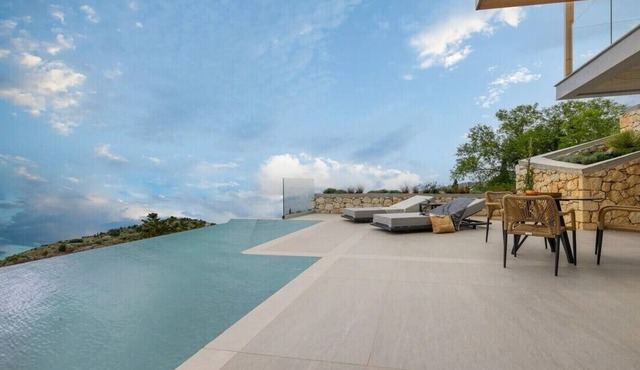 BH908 - C - Villa Lefkada