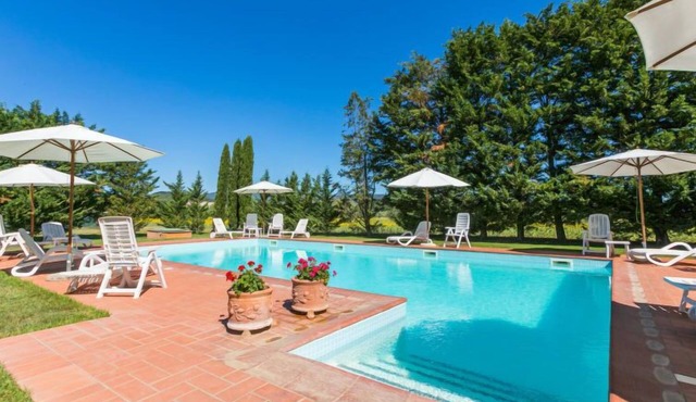 Bianco by Interhome