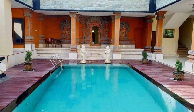 Big double room with kitchen and pool