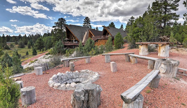 Big Family Fun! Mtn Cabin Between Bryce & Zion