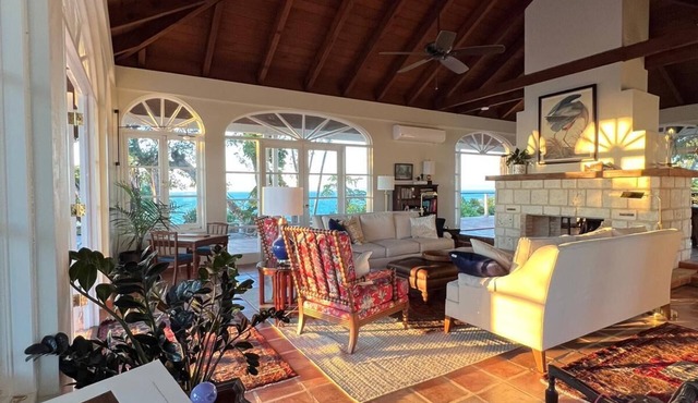 Big Hill - a luxurious haven that will not disappoint, View Sunrise, Dock