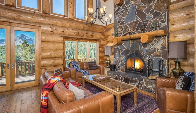 Big Sky Beehive Basin Cabin