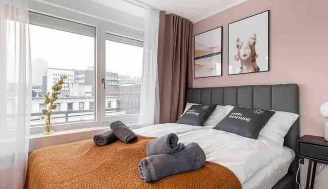 Big Suite for 2 Couples or more. 2 Rooms plus Kitchen and Bathroom