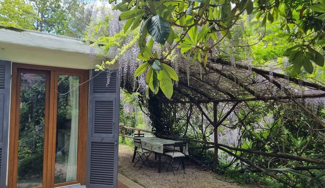 Bikers cottage in the woods 5 minutes from the sea,