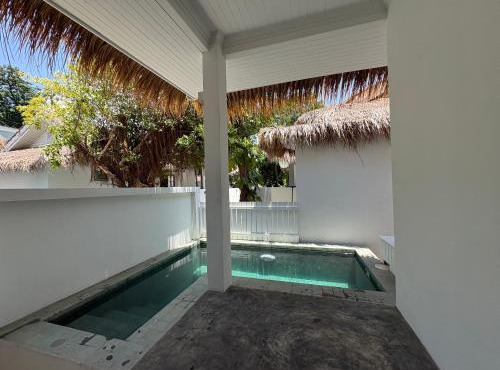 Bikini Villa #2 - 2 Bedrooms Beach access Villa
