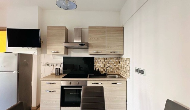 Bilocale Moderno e Confortevole con Terrazzo