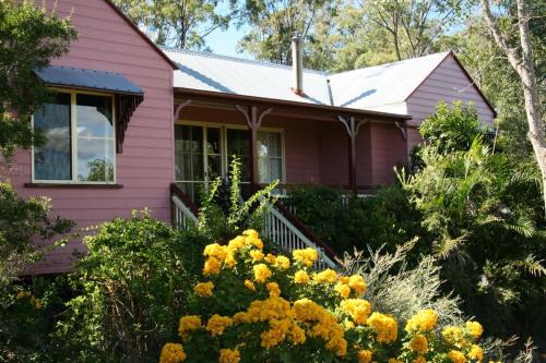 Bilyana Cottages