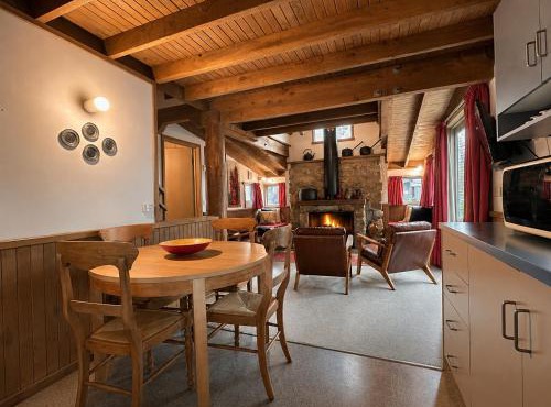 Bindi - Alpine Getaways's Chalet at Tower Rd