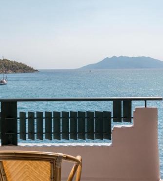 Binji Hotel