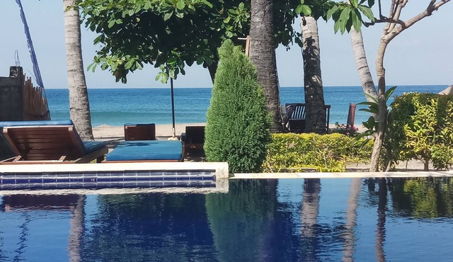 Bintang Beach Villas