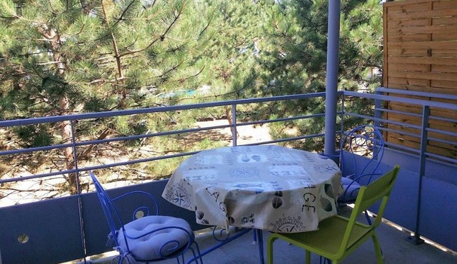 Biscarrosse T2 with pool, parking, 10km from ocean