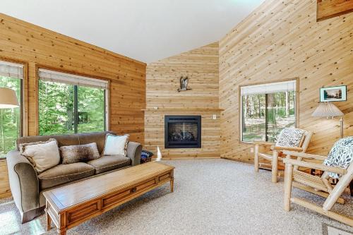 Bitter Root Cabin - SM 10