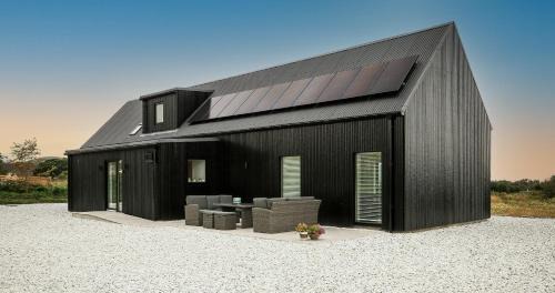 Black Barn Skye - Contemporary 3 bed/4 bath home