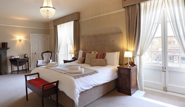 Black Boys Hotel