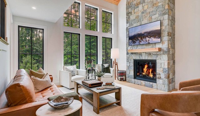 Black Diamond Ski House | Mountain Luxury