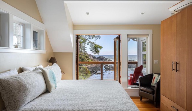 Black Rock Beach House