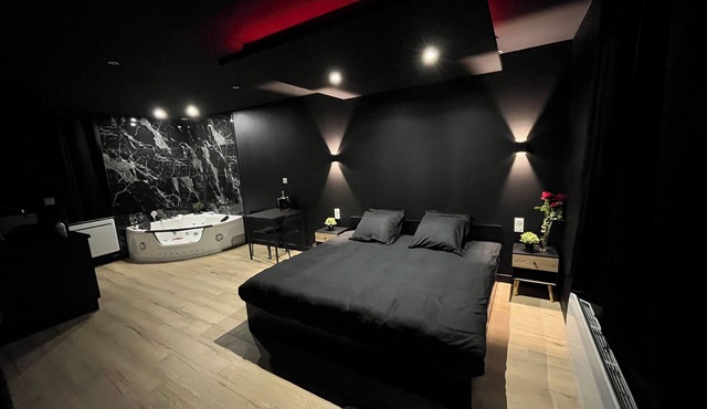 Black Room
