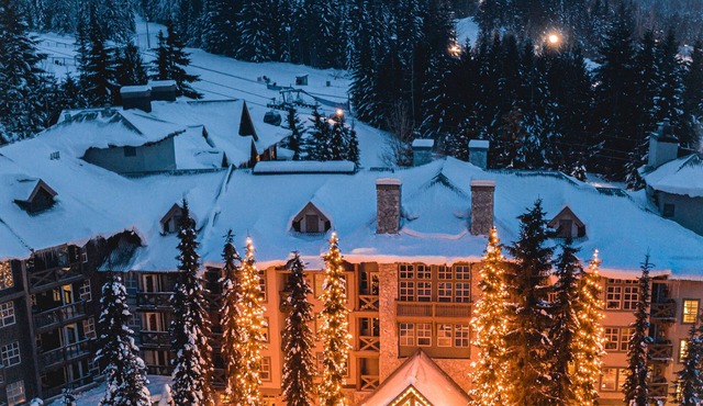 Blackcomb Springs Suites by CLIQUE