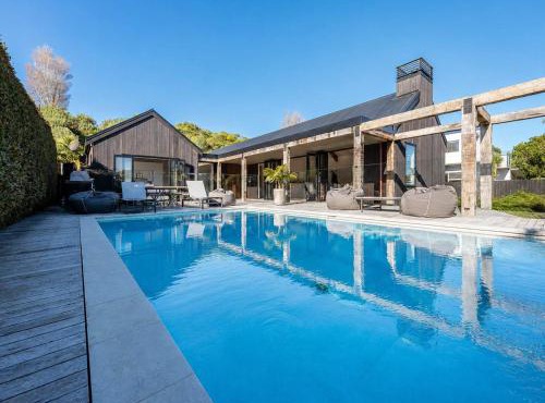 Blackpool Boathouse - Stay Waiheke