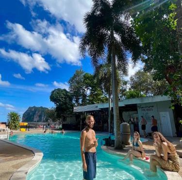 Blanco Hideout Railay - Youth Hostel 18 to 35 Only