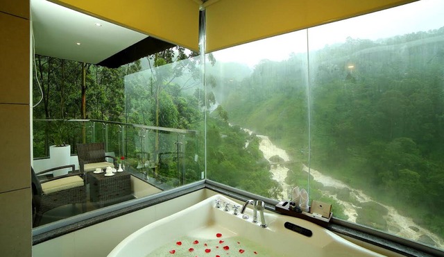 Blanket Hotel and Spa