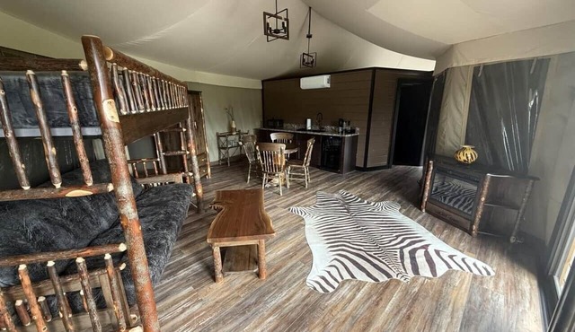 Blesbok Luxury Tent 8