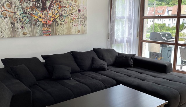 Blickfang Lichtenstein - Ferienwohnung am Fuße der Schwäbischen Alb