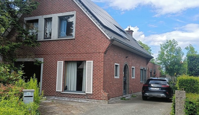 Bliss - Geniet van een Zelfvoorzienend Verblijf in de Vlaamse Ardennen!
