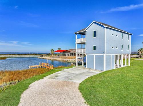 Blissful Blue Oasis- Waterfront in Treasure Island