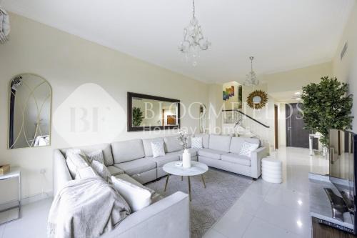 Bloomfields 2BR+Maid - Mina Al Fajer Fujairah