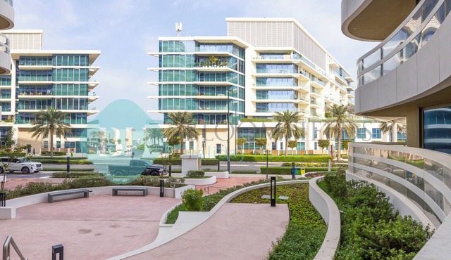Bloomfields Modern 1BR Soul Beach Access