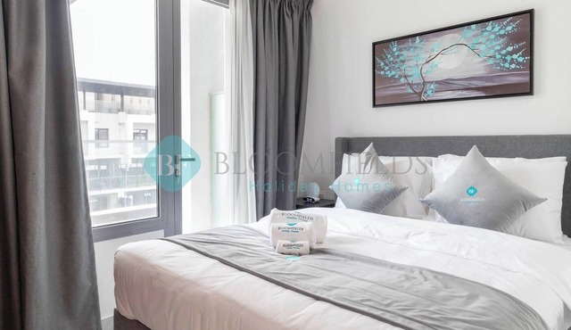 Bloomfields Stylish 2BR in Oasis Masdar City