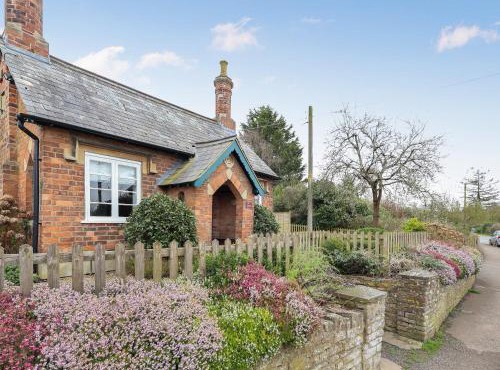 Blossom Cottage