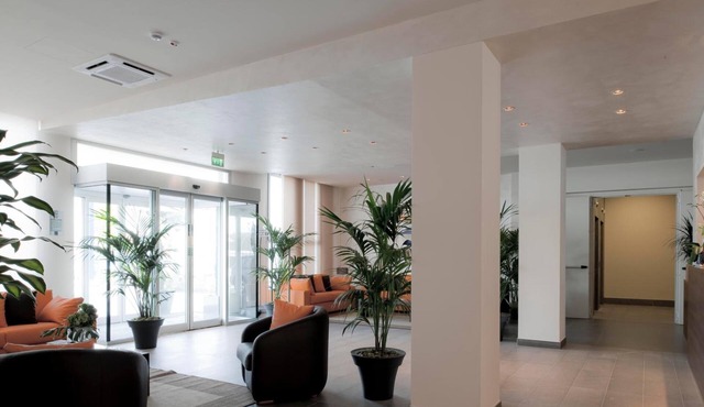 Blu Arena Hotel