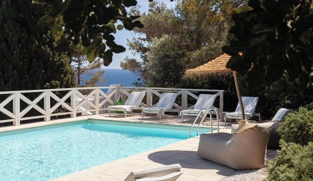 Blu Melia - Seven Bedroom Villa, Sleeps 14