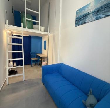 BLUE Cabin-Larnaca Centrum