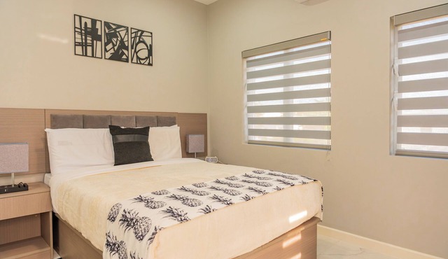 Blue Haven Suite at Black Pineapple Cottages