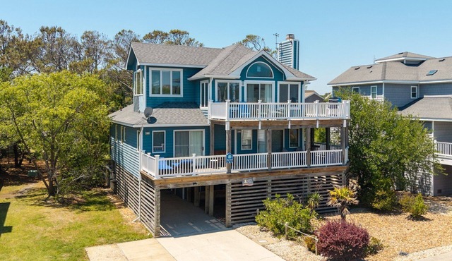 Blue Heron, Pet Friendly Corolla Home with Private Pool, Hot Tub and Ocean Views!