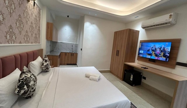 Blue Moon Residency Sector 53 Gurgaon