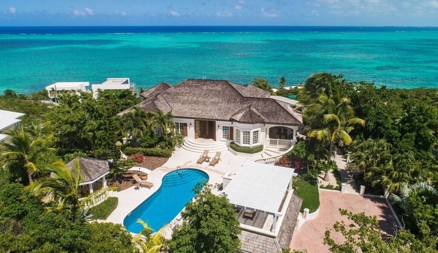 Blue Mountain 3 BR Villa - Ocean View