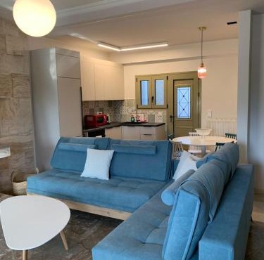Blue Olive House & Studio
