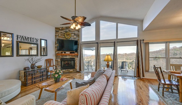 Blue Ridge Mountain Golf Resort Home w/ Views!