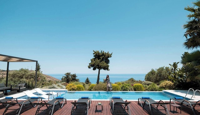 Blue Skyline Magnificent Villa, By Hellocrete