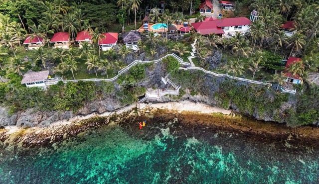 Blue Star Dive & Resort