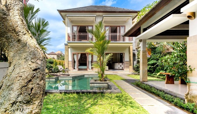 Blue Swing Villa with 3BR and Spacious Pool