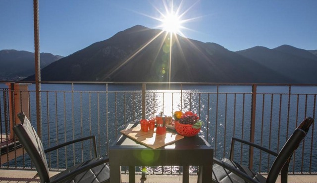 Blue View Lugano Lake - Waterfront Cocoon