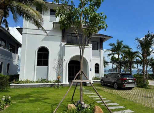 Blue Wave Villa