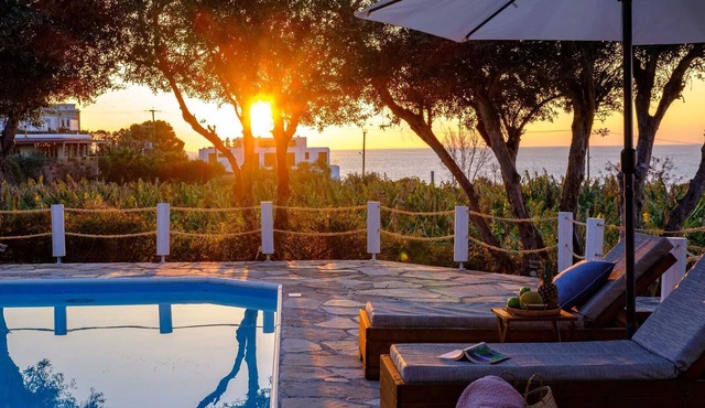 Blue Waves Luxury Villa by Nomads